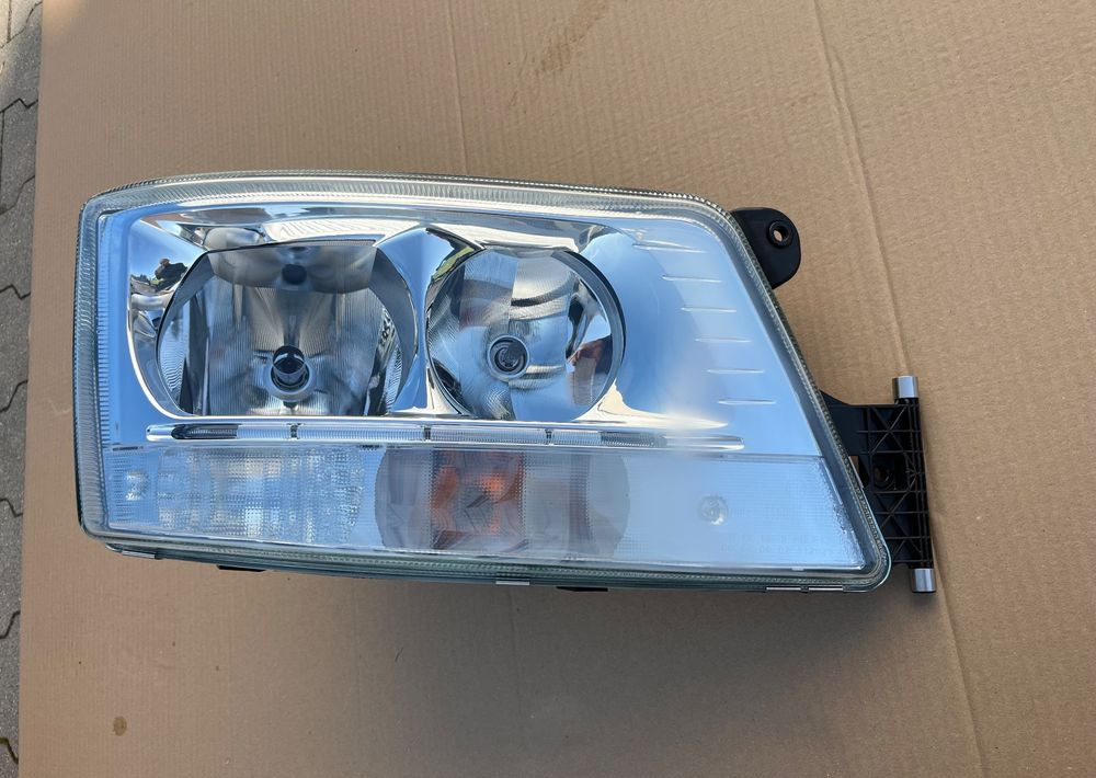 NOWA lampa MAN TGX TGS euro 6 reflektor - أضواء/ إضاءة - شاحنة: صورة 1 NOWA lampa MAN TGX TGS euro 6 reflektor - أضواء/ إضاءة - شاحنة: صورة 1
