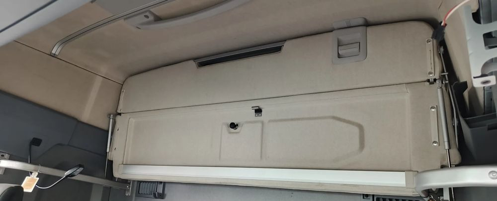 RENAULT GAMA T ŁÓŻKO GÓRNE LEŻANKA - الكابينة والداخلية - شاحنة: صورة 2 RENAULT GAMA T ŁÓŻKO GÓRNE LEŻANKA - الكابينة والداخلية - شاحنة: صورة 2