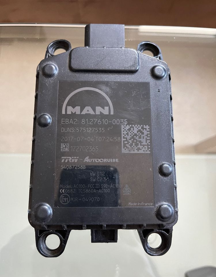 Radar MAN TGX TGS euro 6 ACC distronic - النظام الكهربائي - شاحنة: صورة 1 Radar MAN TGX TGS euro 6 ACC distronic - النظام الكهربائي - شاحنة: صورة 1