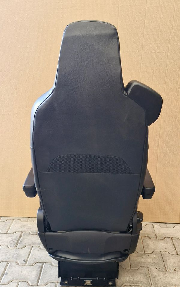 SCANIA R S FOTEL PASAŻERA - مقعد: صورة 2 SCANIA R S FOTEL PASAŻERA - مقعد: صورة 2