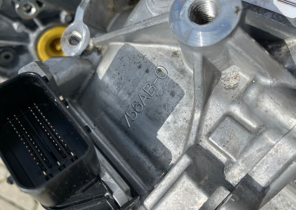 Skrzynia biegów Fiat Ducato automat nowy model - صندوق التروس - شاحنة التوصيل: صورة 5 Skrzynia biegów Fiat Ducato automat nowy model - صندوق التروس - شاحنة التوصيل: صورة 5