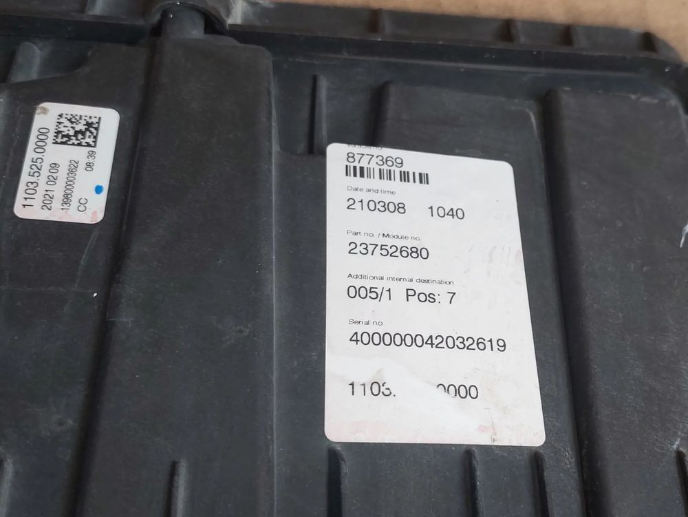 VOLVO FH 5 LAMPA PRZEDNIA FULL LED - مصابيح أضواء السيارة الأمامية - شاحنة: صورة 3 VOLVO FH 5 LAMPA PRZEDNIA FULL LED - مصابيح أضواء السيارة الأمامية - شاحنة: صورة 3