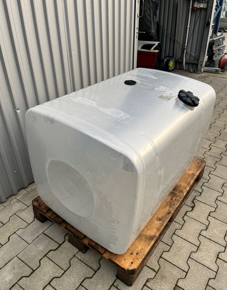 Zbiornik paliwa MAN TGX TGS 460 litrów bak - نظام الوقود - شاحنة: صورة 3 Zbiornik paliwa MAN TGX TGS 460 litrów bak - نظام الوقود - شاحنة: صورة 3