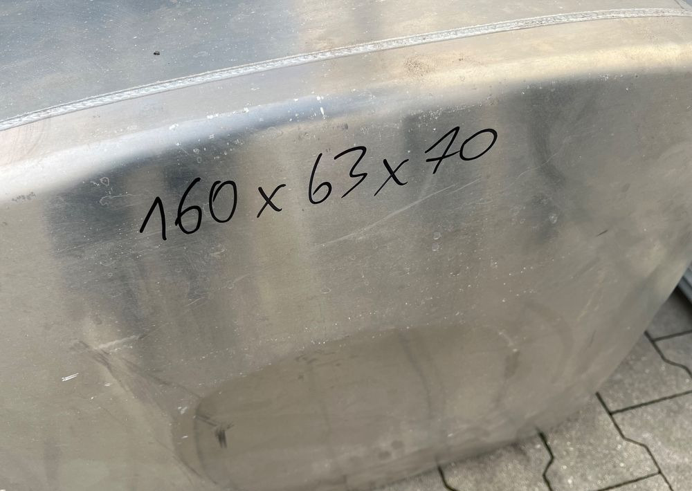 Zbiornik paliwa MAN TGX TGS 590 litrów bak - نظام الوقود - شاحنة: صورة 5 Zbiornik paliwa MAN TGX TGS 590 litrów bak - نظام الوقود - شاحنة: صورة 5