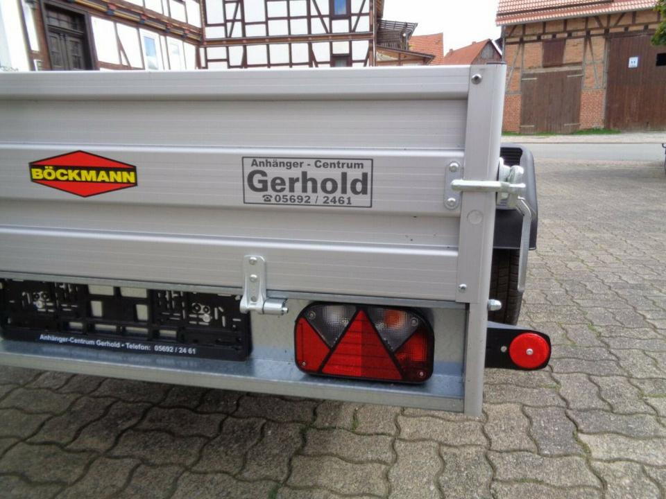 Böckmann PKW-Anhänger 1500 kg - مقطورة سيارة: صورة 4 Böckmann PKW-Anhänger 1500 kg - مقطورة سيارة: صورة 4