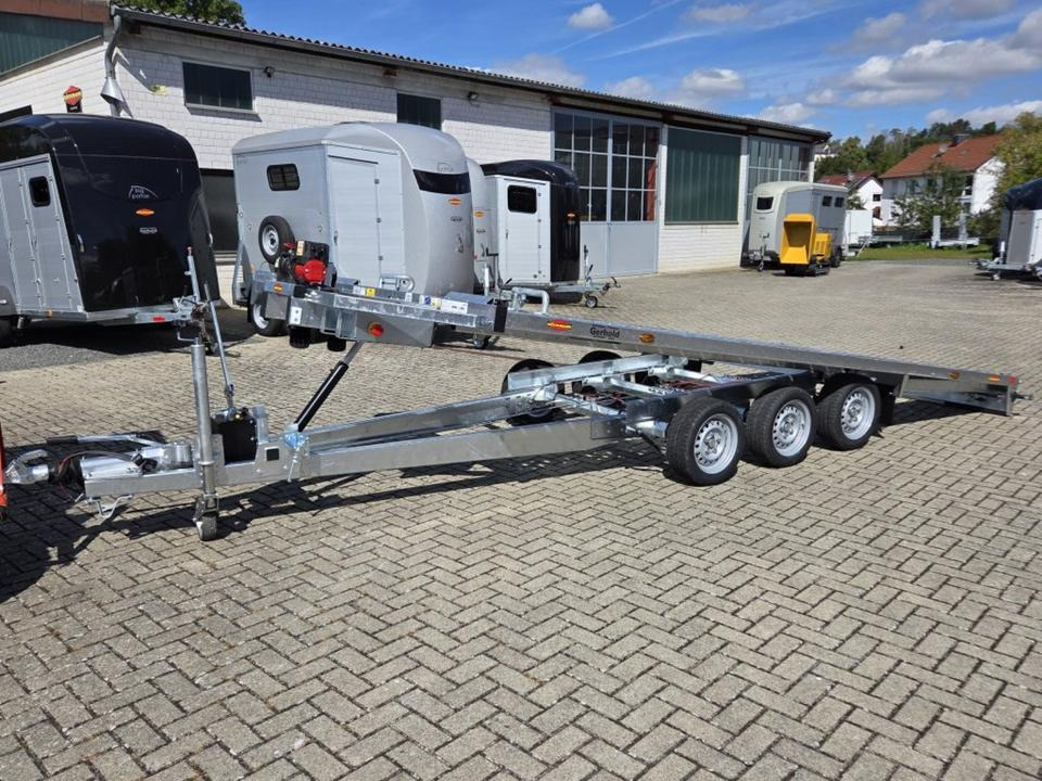 Böckmann PKW-Anhänger, Autotransporter 3,5to. E-Winde 100 km/h - مقطورة شحن نقل السيارات: صورة 1 Böckmann PKW-Anhänger, Autotransporter 3,5to. E-Winde 100 km/h - مقطورة شحن نقل السيارات: صورة 1