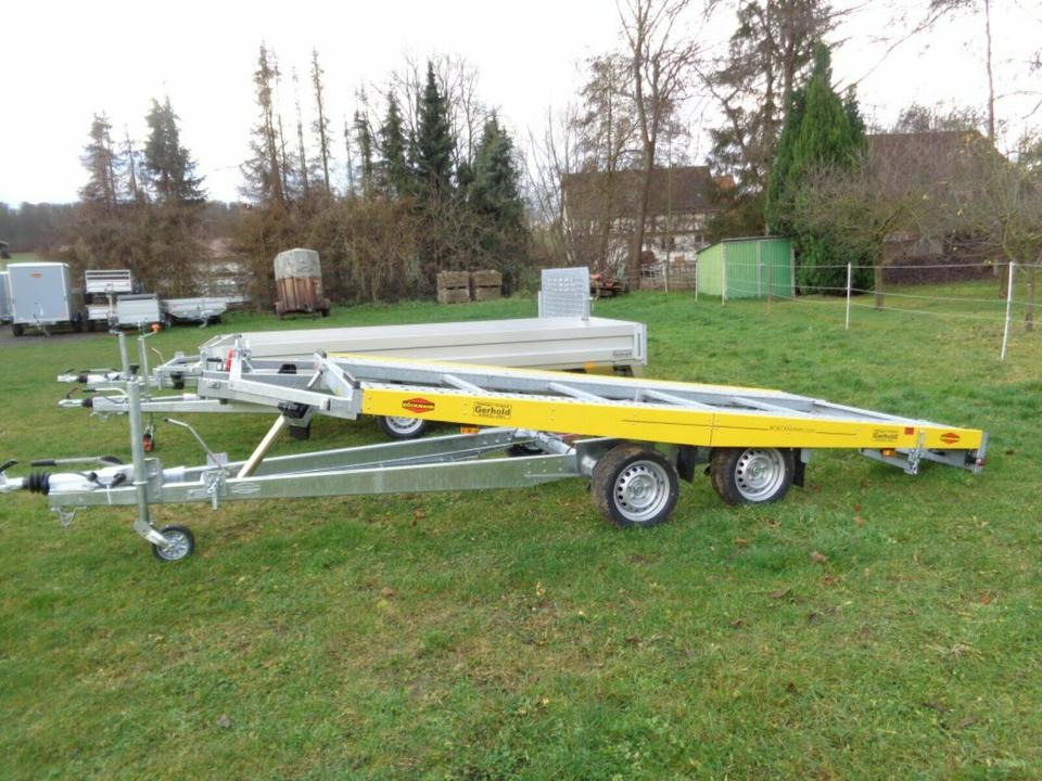 Böckmann PKW-Anhänger, Autotransporter, 3,5to. kippbar, 100 km/h - مقطورة شحن نقل السيارات: صورة 1 Böckmann PKW-Anhänger, Autotransporter, 3,5to. kippbar, 100 km/h - مقطورة شحن نقل السيارات: صورة 1