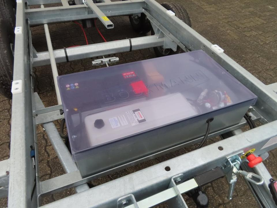 Böckmann, PKW Anhänger,Dreiseitenkipper, 3,5 to. Elektrokipper Böckmann, PKW Anhänger,Dreiseitenkipper, 3,5 to. Elektrokipper: صورة 11