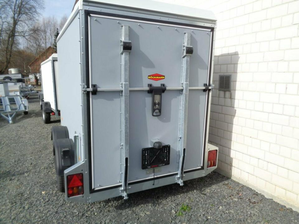 Böckmann PKW-Anhänger, KT3015/20 M-F, Auffahrrampe, 2,0 to. - مقطورة صندوق مغلق: صورة 5 Böckmann PKW-Anhänger, KT3015/20 M-F, Auffahrrampe, 2,0 to. - مقطورة صندوق مغلق: صورة 5