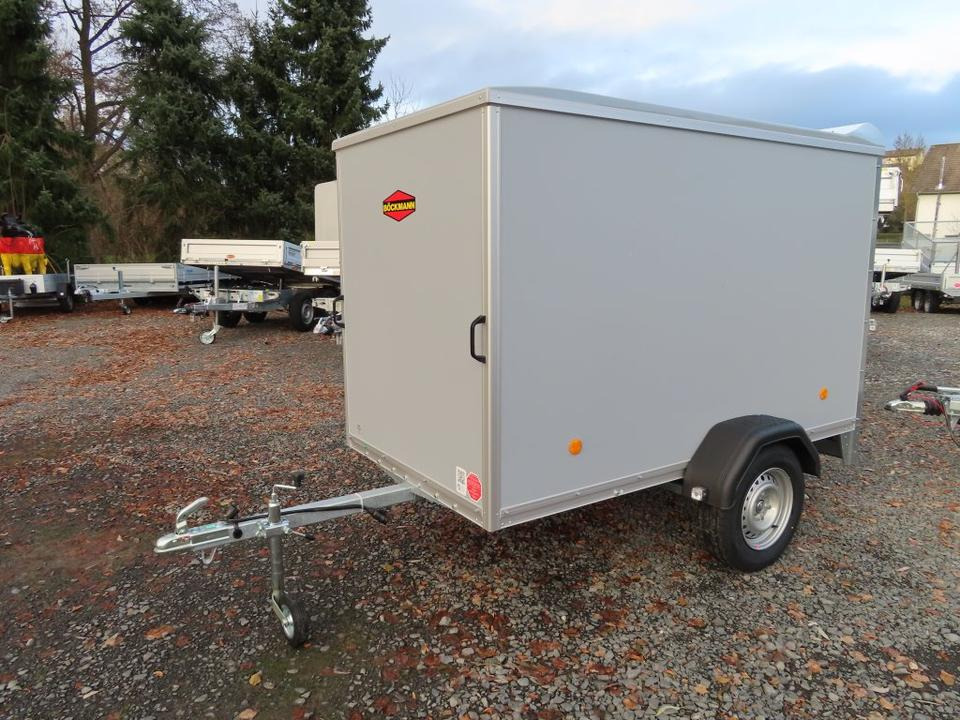 Böckmann PKW-Anhänger Kofferanhänger 750kg, - مقطورة سيارة: صورة 1 Böckmann PKW-Anhänger Kofferanhänger 750kg, - مقطورة سيارة: صورة 1