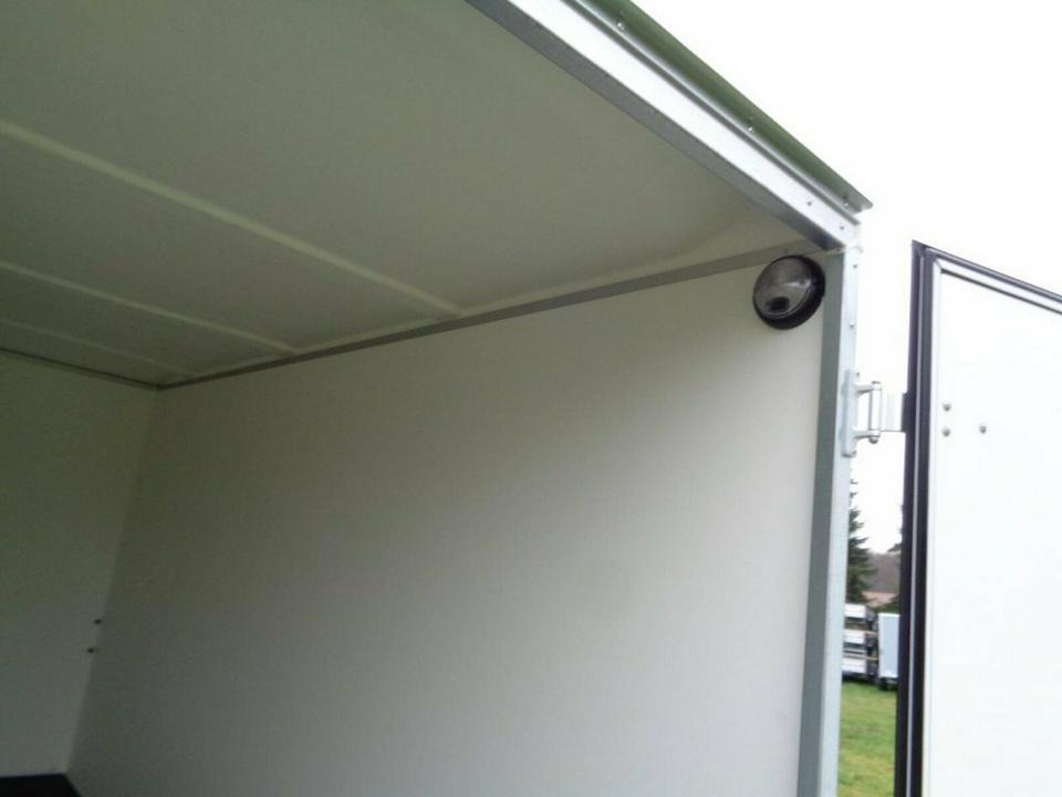 Böckmann, PKW Anhänger, Kofferanhänger KT 4018/27 H, 100 km/h - مقطورة صندوق مغلق: صورة 4 Böckmann, PKW Anhänger, Kofferanhänger KT 4018/27 H, 100 km/h - مقطورة صندوق مغلق: صورة 4