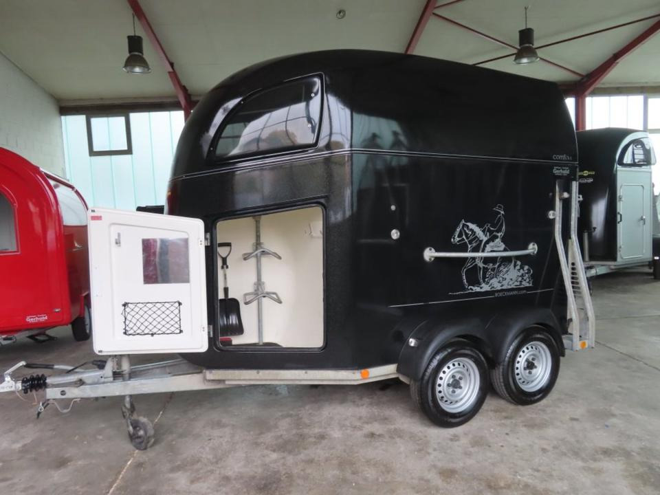 Böckmann,Pferdeanhänger,Comfort "Western" ALUBODEN, 100 km/h - عربة نقل خيل: صورة 2 Böckmann,Pferdeanhänger,Comfort "Western" ALUBODEN, 100 km/h - عربة نقل خيل: صورة 2