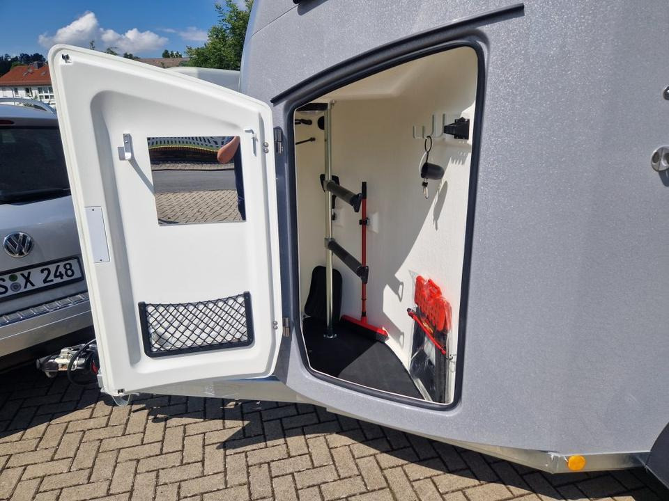 عربة نقل خيل Pferdeanhänger Böckmann Comfort 23 Sattelkammer Aluboden 100km/h: صورة 7