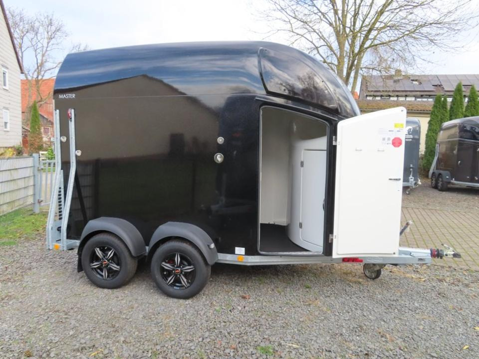 Pferdeanhänger Böckmann, Master, Aluräder, Sattelk.100 Km/h - عربة نقل خيل: صورة 1 Pferdeanhänger Böckmann, Master, Aluräder, Sattelk.100 Km/h - عربة نقل خيل: صورة 1