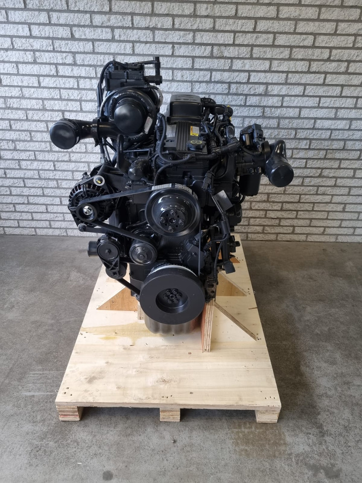 Cummins B6.7 stage 5 CM2350 CPL4834 - محرك - معالج النفايات: صورة 3 Cummins B6.7 stage 5 CM2350 CPL4834 - محرك - معالج النفايات: صورة 3