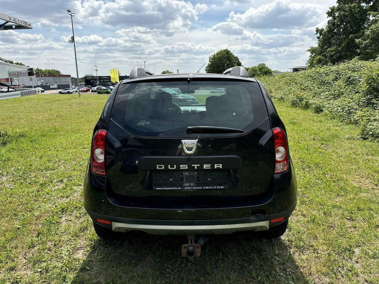 Dacia Duster 1.6 LAUREATE +ZAHNRIEMEN GERISSEN+ - سيارة دفع رباعي: صورة 4 Dacia Duster 1.6 LAUREATE +ZAHNRIEMEN GERISSEN+ - سيارة دفع رباعي: صورة 4