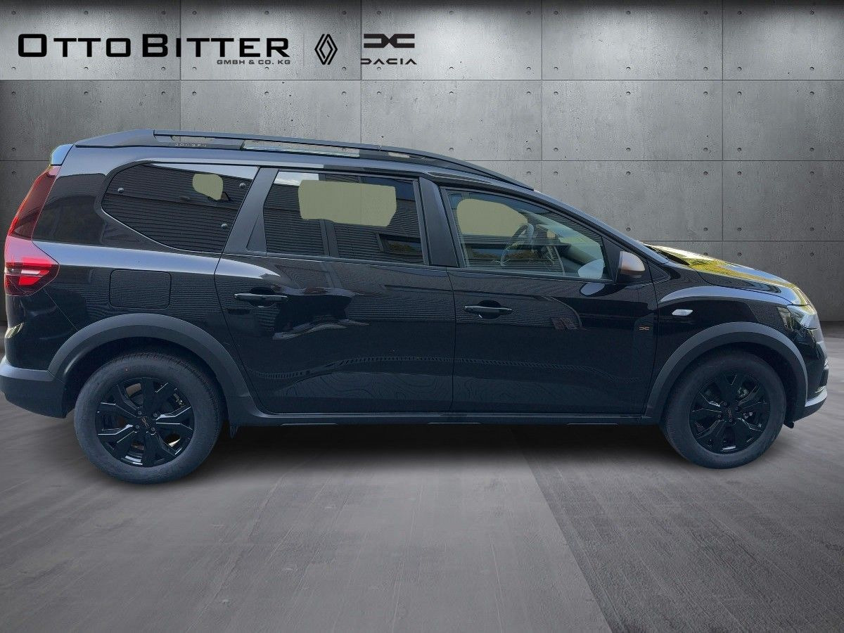 Dacia Jogger Extreme TCe110 7-Sitze - سيارة ستيشن: صورة 5 Dacia Jogger Extreme TCe110 7-Sitze - سيارة ستيشن: صورة 5