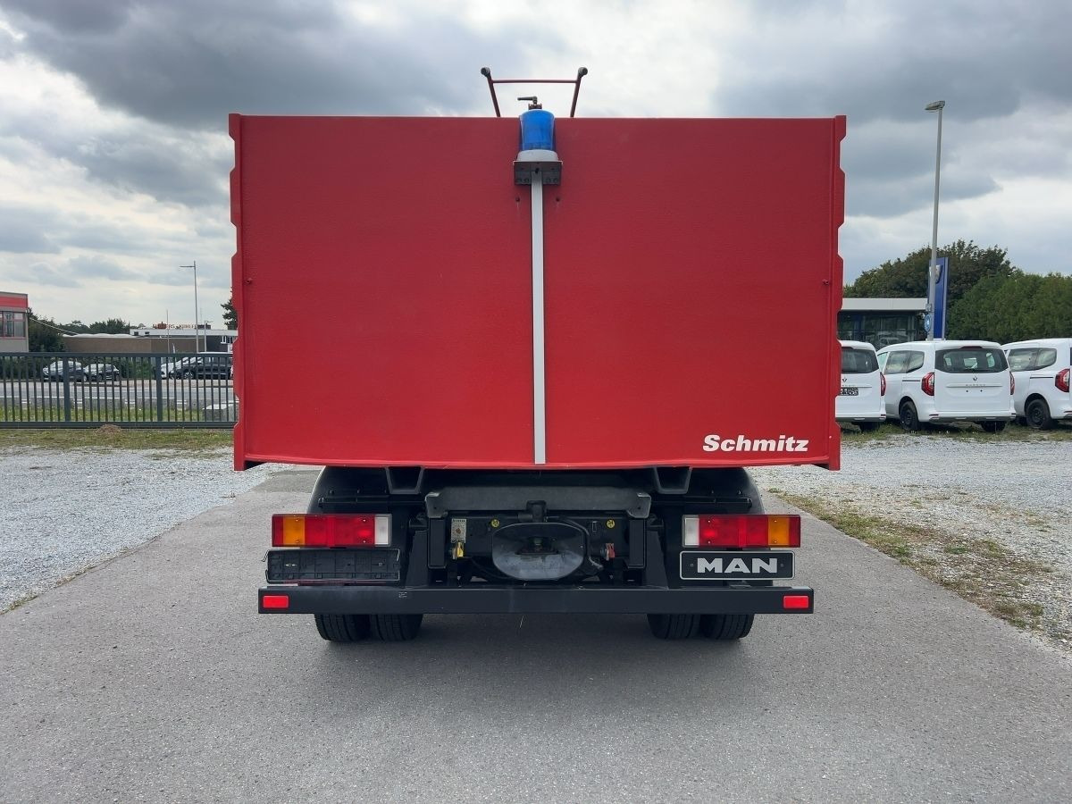 MAN LE 8150 4x2 Löschfahrzeug/Feuerwehr/Wassertank - شاحنة: صورة 3 MAN LE 8150 4x2 Löschfahrzeug/Feuerwehr/Wassertank - شاحنة: صورة 3