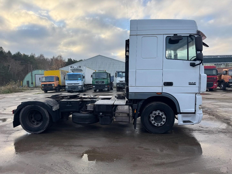 DAF 105 XF 460 Space Cab (MANUAL GEARBOX / BOITE MANUELLE / PERFECT CONDITION) - وحدة جر: صورة 4 DAF 105 XF 460 Space Cab (MANUAL GEARBOX / BOITE MANUELLE / PERFECT CONDITION) - وحدة جر: صورة 4