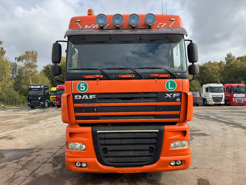 DAF 105 XF 460 Space Cab (MANUAL GEARBOX / BOITE MANUELLE) - وحدة جر: صورة 2 DAF 105 XF 460 Space Cab (MANUAL GEARBOX / BOITE MANUELLE) - وحدة جر: صورة 2