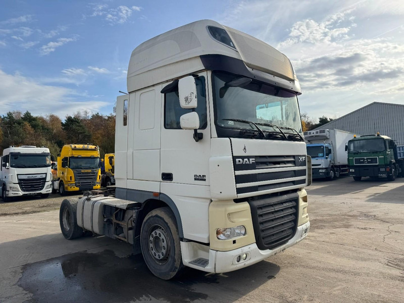 DAF 105 XF 460 Super Space Cab (MANUAL GEARBOX / BOITE MANUELLE) - وحدة جر: صورة 3 DAF 105 XF 460 Super Space Cab (MANUAL GEARBOX / BOITE MANUELLE) - وحدة جر: صورة 3