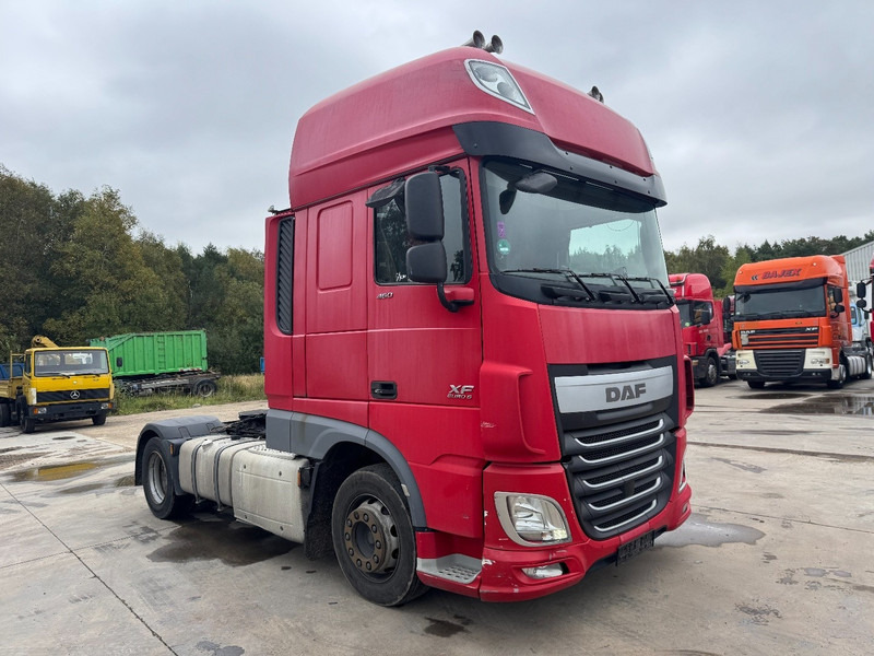 DAF XF 460 Super Space Cab (MANUAL GEARBOX / BOITE MANUELLE) - وحدة جر: صورة 3 DAF XF 460 Super Space Cab (MANUAL GEARBOX / BOITE MANUELLE) - وحدة جر: صورة 3
