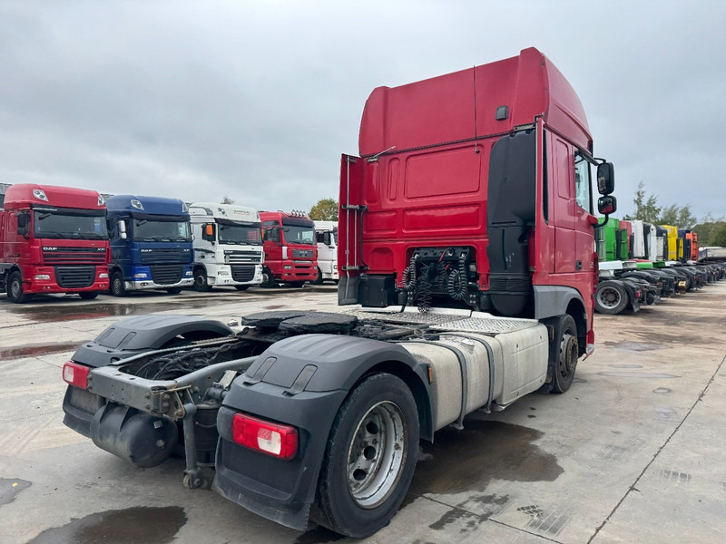 DAF XF 460 Super Space Cab (MANUAL GEARBOX / BOITE MANUELLE) - وحدة جر: صورة 5 DAF XF 460 Super Space Cab (MANUAL GEARBOX / BOITE MANUELLE) - وحدة جر: صورة 5