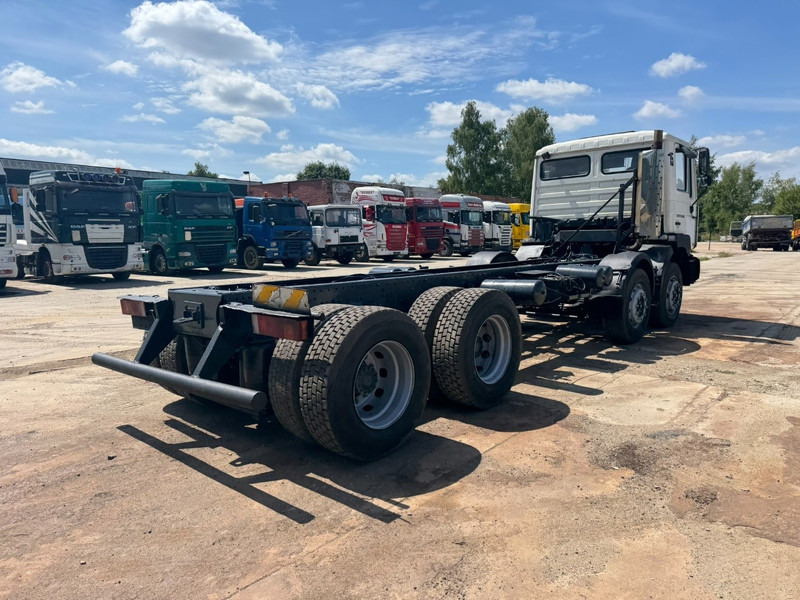 MAN 32.364 (EURO 2 / 6 CYLINDER / 12 TIRES / 8X4 / PERFECT) - شاحنة هيكل كابينة: صورة 5 MAN 32.364 (EURO 2 / 6 CYLINDER / 12 TIRES / 8X4 / PERFECT) - شاحنة هيكل كابينة: صورة 5
