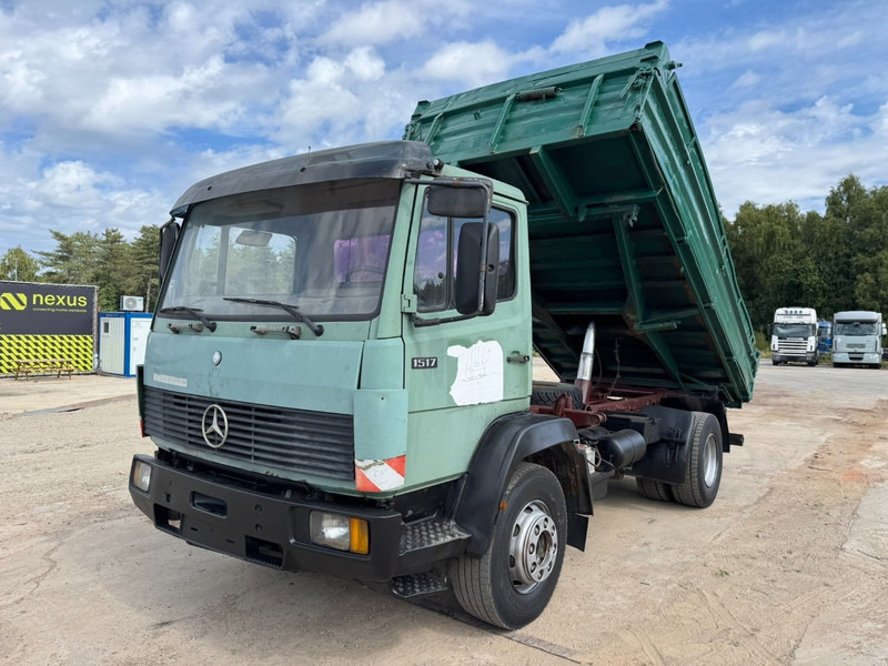Mercedes-Benz SK 1517 (STEEL SUSPENSION / 6 CYLINDER / MANUAL PUMP / HELPER / AUXILIARY) - شاحنة قلاب: صورة 1 Mercedes-Benz SK 1517 (STEEL SUSPENSION / 6 CYLINDER / MANUAL PUMP / HELPER / AUXILIARY) - شاحنة قلاب: صورة 1