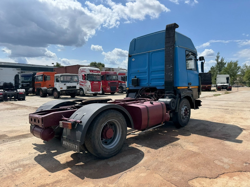 Renault R 340 Major (GRAND PONT / BOITE MANUELLE / POMPE MANUELLE) - وحدة جر: صورة 5 Renault R 340 Major (GRAND PONT / BOITE MANUELLE / POMPE MANUELLE) - وحدة جر: صورة 5