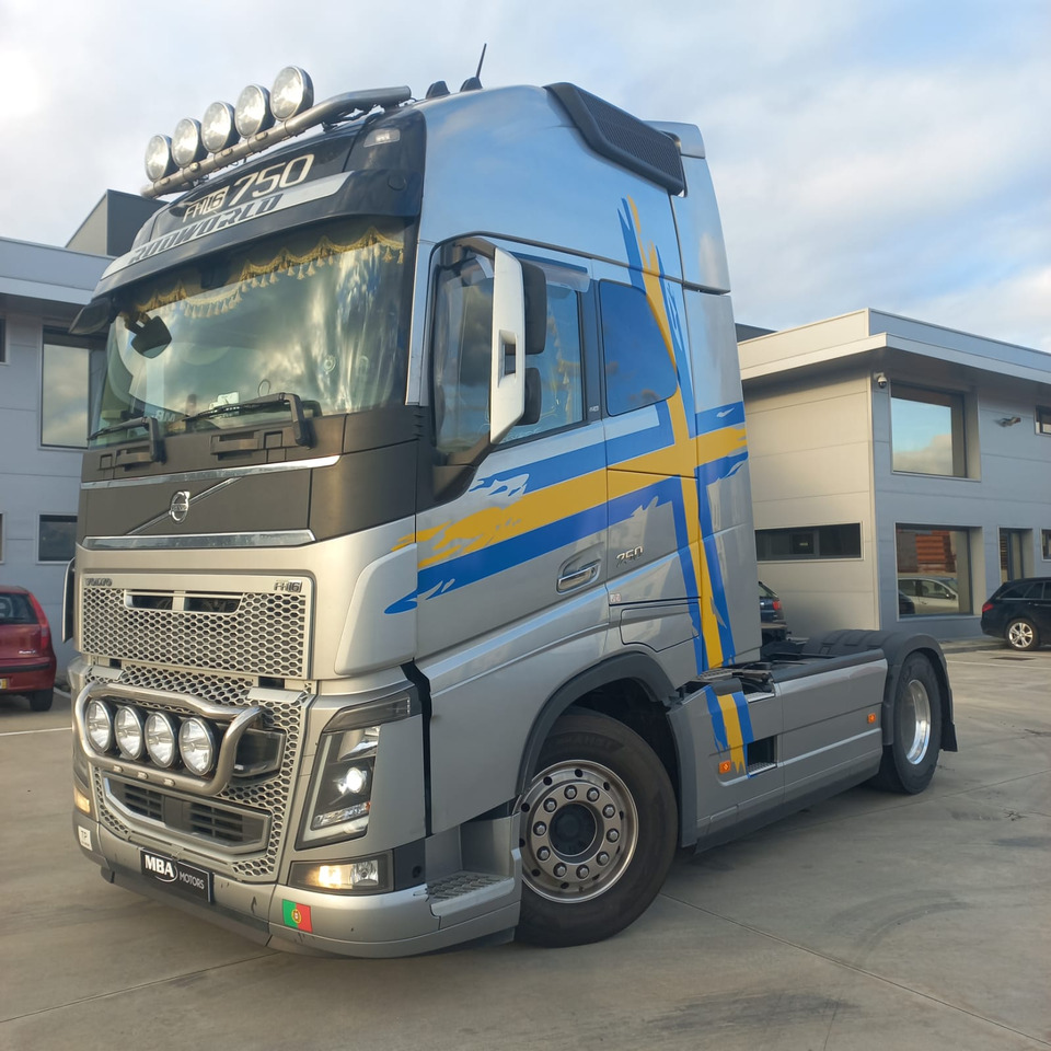 VOLVO FH16 750 - وحدة جر: صورة 2 VOLVO FH16 750 - وحدة جر: صورة 2