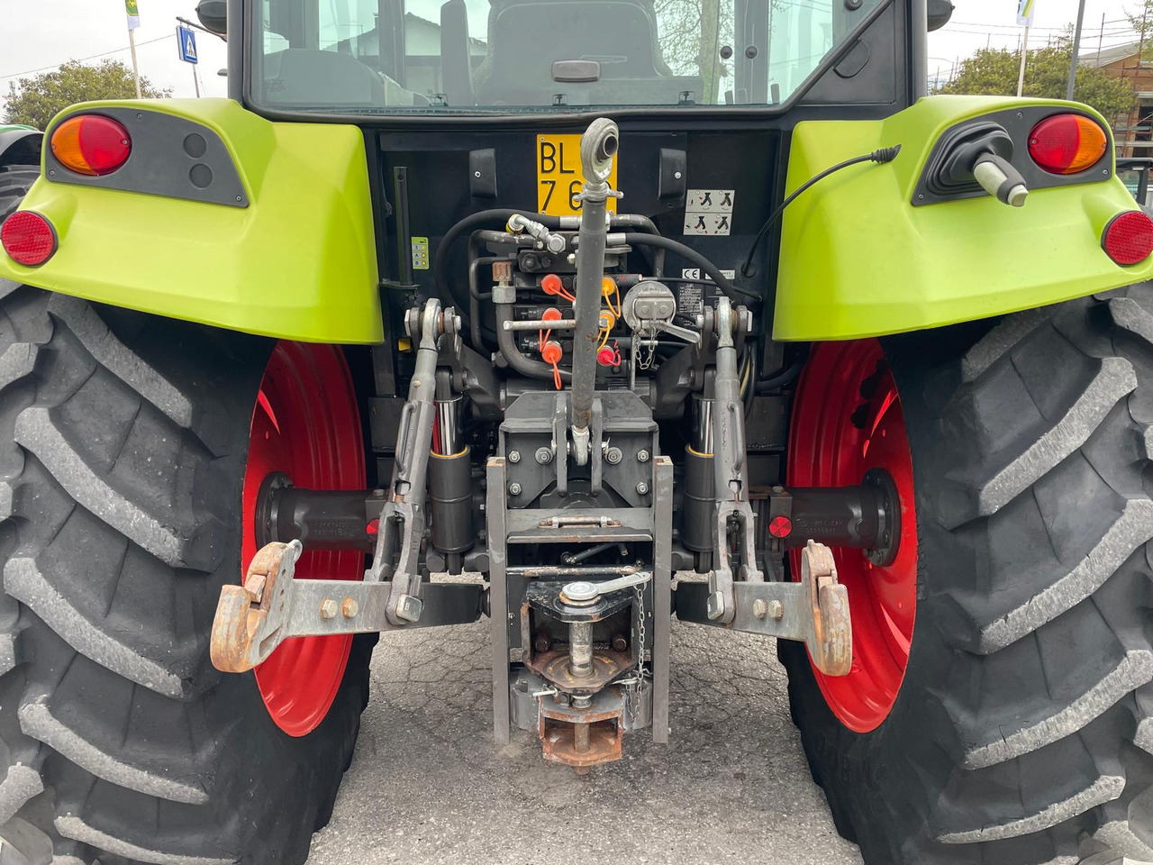 CLAAS AXOS 340 - جرار: صورة 5 CLAAS AXOS 340 - جرار: صورة 5