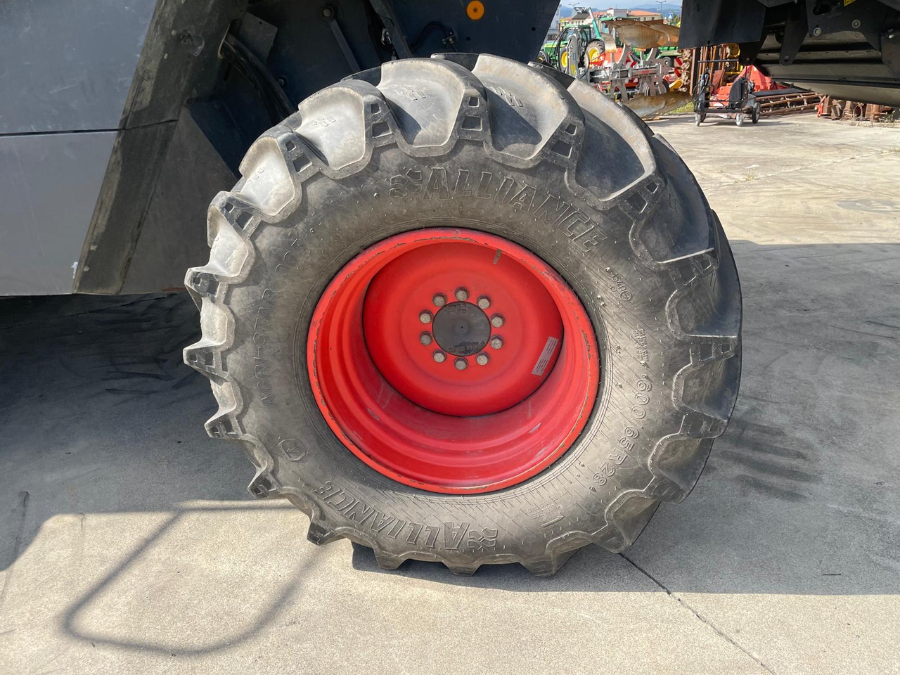 CLAAS MIETITREBBIA LEXION 570TT - حصادة موحَّدة: صورة 5 CLAAS MIETITREBBIA LEXION 570TT - حصادة موحَّدة: صورة 5