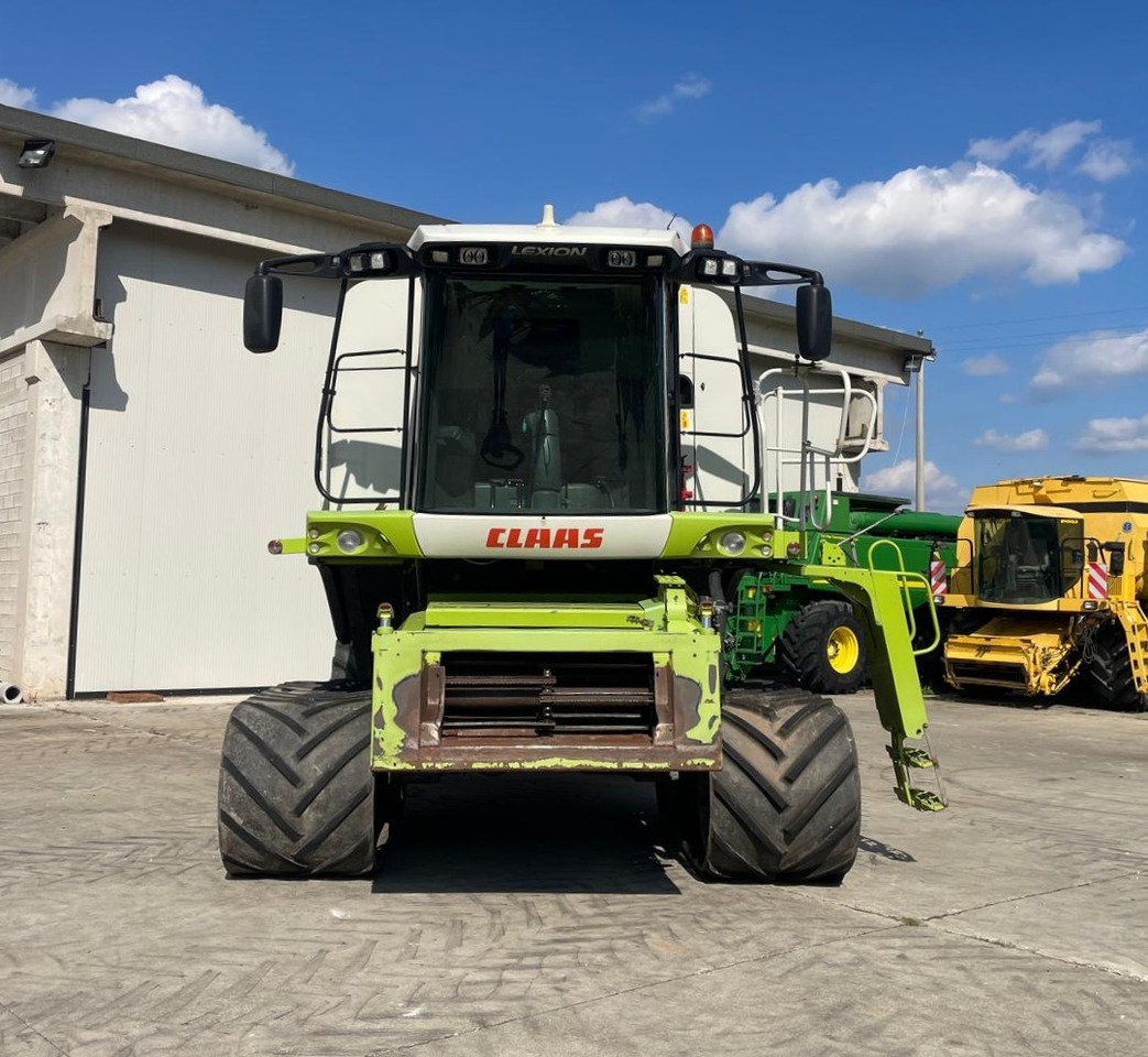 CLAAS MIETITREBBIA LEXION 570TT - حصادة موحَّدة: صورة 3 CLAAS MIETITREBBIA LEXION 570TT - حصادة موحَّدة: صورة 3