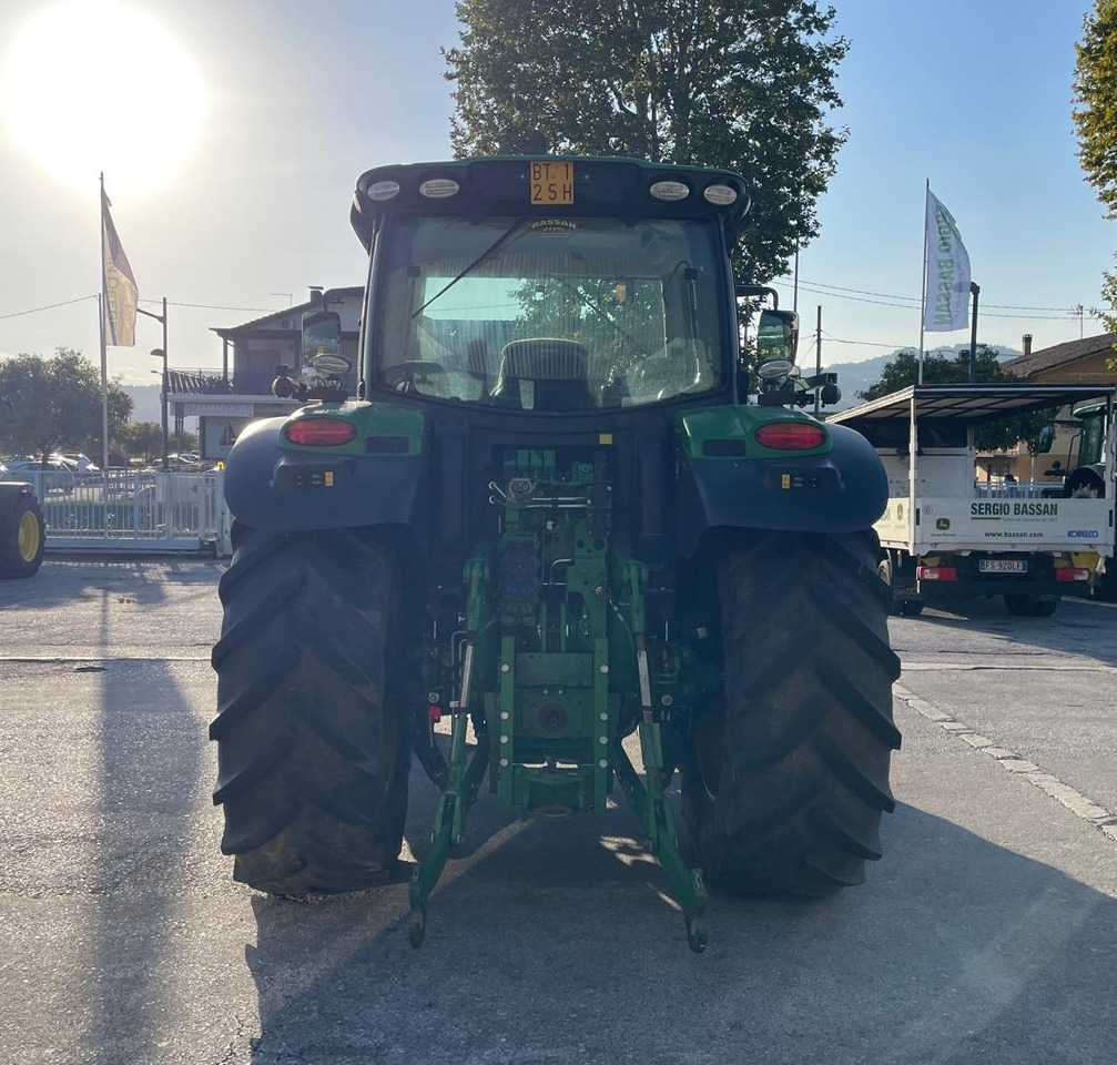JOHN DEERE 6130 R - جرار: صورة 3 JOHN DEERE 6130 R - جرار: صورة 3