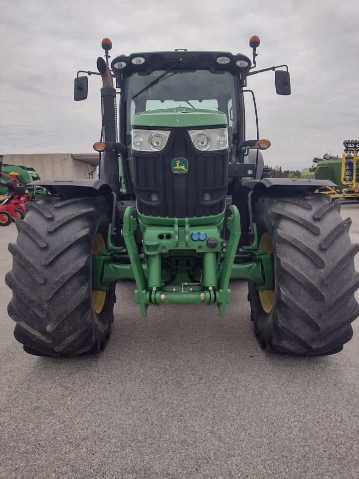 JOHN DEERE 6210 R - جرار: صورة 3 JOHN DEERE 6210 R - جرار: صورة 3