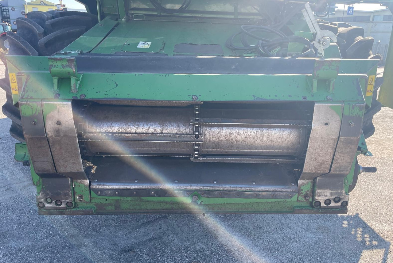 JOHN DEERE MIETITREBBIA CTS - حصادة موحَّدة: صورة 5 JOHN DEERE MIETITREBBIA CTS - حصادة موحَّدة: صورة 5
