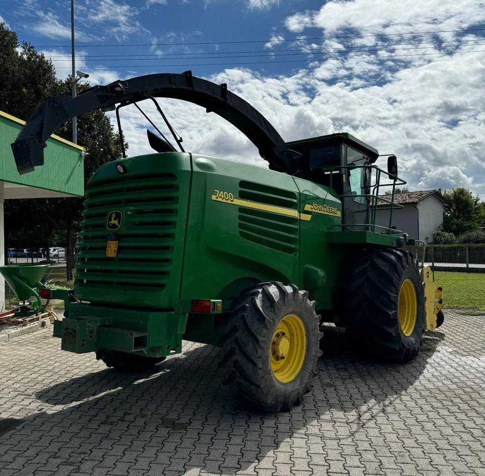 JOHN DEERE TRINCIA 7400 - حصادة الأعلاف: صورة 3 JOHN DEERE TRINCIA 7400 - حصادة الأعلاف: صورة 3