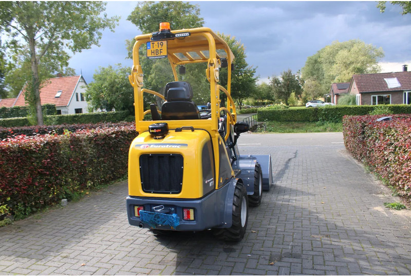 Eurotrac w11 M OOK W12S OP VOORRAAD - اللودر المجنزر صغير: صورة 4 Eurotrac w11 M OOK W12S OP VOORRAAD - اللودر المجنزر صغير: صورة 4