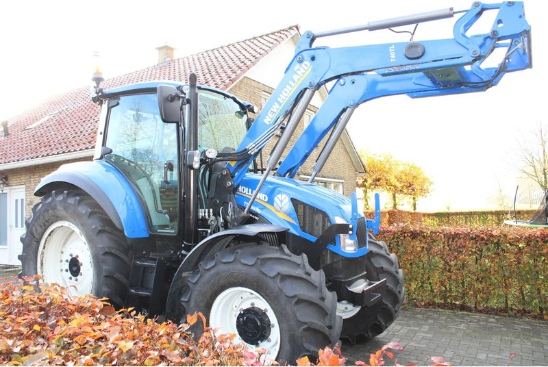 New Holland T5.105 Met voorlader - جرار: صورة 1 New Holland T5.105 Met voorlader - جرار: صورة 1