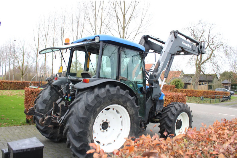 New Holland TN75S - جرار: صورة 3 New Holland TN75S - جرار: صورة 3