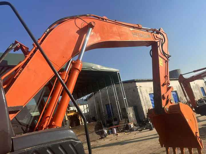 Affordable Hitachi ZX210-5G Used Construction Machinery | Well-Maintained, No Overhauls - حفار زحاف: صورة 4 Affordable Hitachi ZX210-5G Used Construction Machinery | Well-Maintained, No Overhauls - حفار زحاف: صورة 4