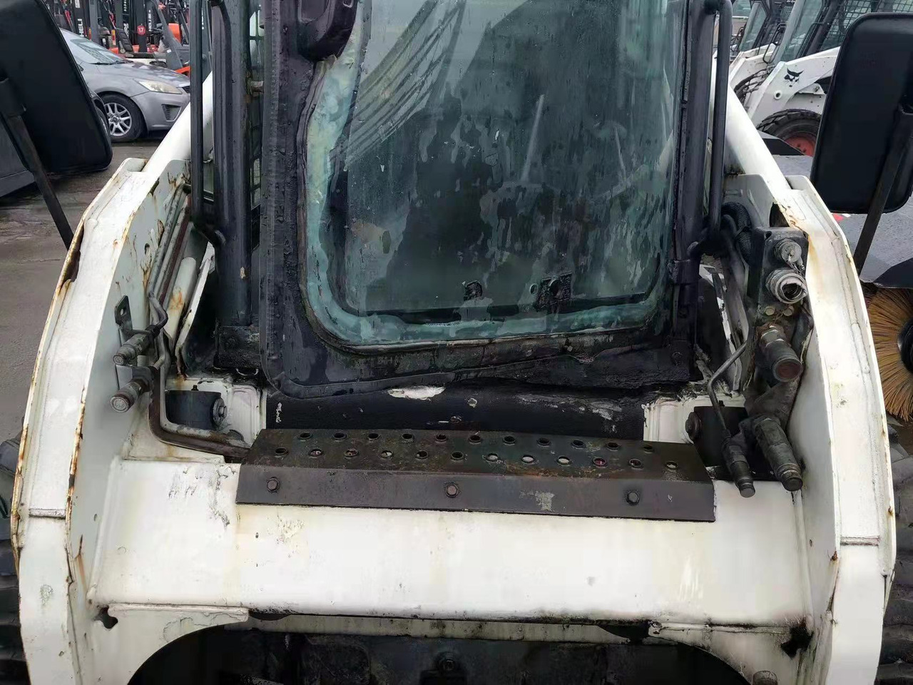 BOBCAT S185 - شيول صغير: صورة 3 BOBCAT S185 - شيول صغير: صورة 3