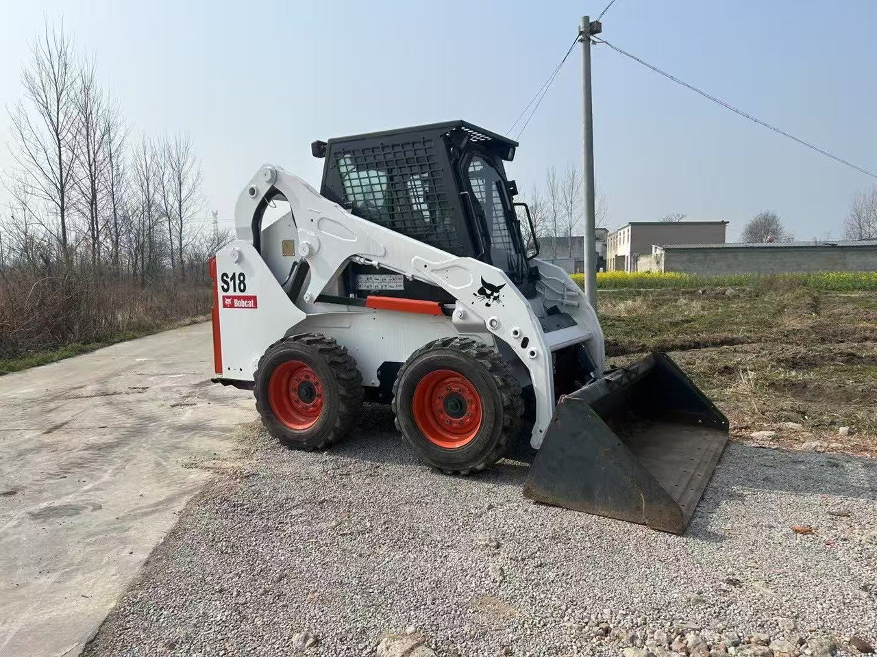BOBCAT S18 - شيول صغير: صورة 2 BOBCAT S18 - شيول صغير: صورة 2