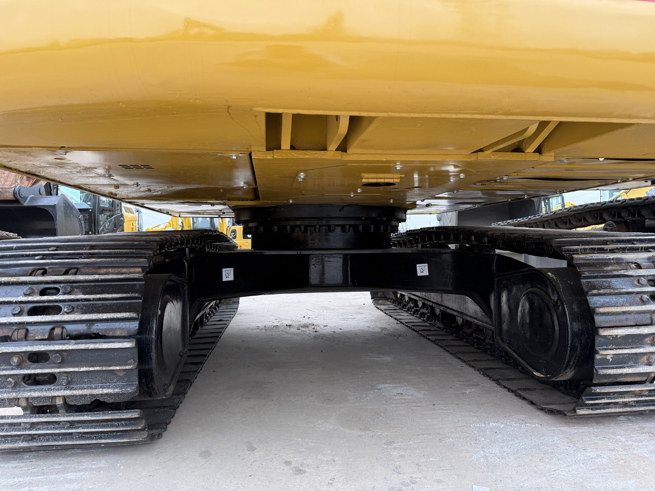 حفار زحاف CATERPILLAR 320b [ Copy ]: صورة 10