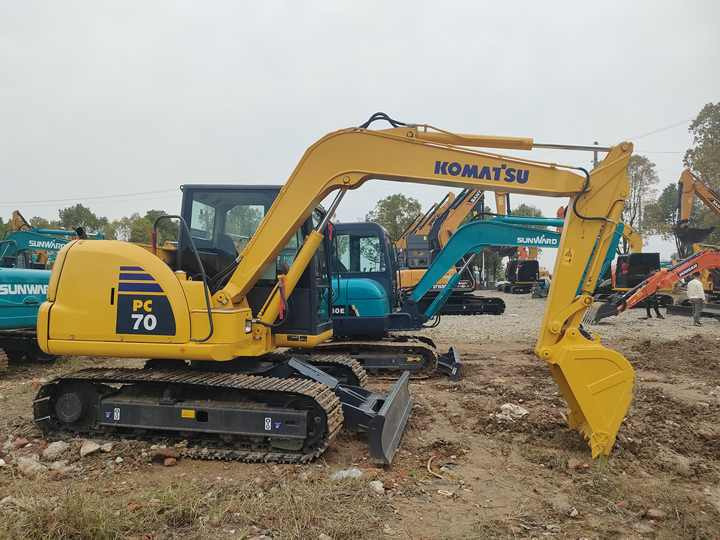 Cheap Used Komatsu PC70-8 Crawler Excavator with High Efficiency Used Heavy Machinery Komatsu PC70-8 Digger Cheap for Sale - حفار زحاف: صورة 5 Cheap Used Komatsu PC70-8 Crawler Excavator with High Efficiency Used Heavy Machinery Komatsu PC70-8 Digger Cheap for Sale - حفار زحاف: صورة 5