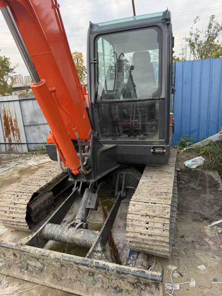 DOOSAN Used large Doosan DX60 excavators, original DX60 used excavators, 6-ton DX60 hydraulic excavators, best-selling at low prices. - حفارة مُصَّغرة: صورة 3 DOOSAN Used large Doosan DX60 excavators, original DX60 used excavators, 6-ton DX60 hydraulic excavators, best-selling at low prices. - حفارة مُصَّغرة: صورة 3