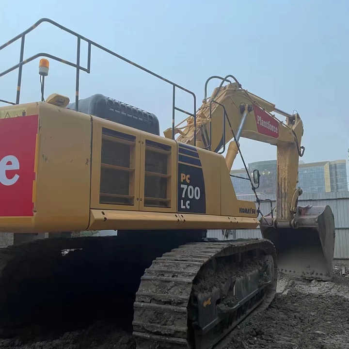 Good Condition Used Komatsu700 Komastu Pc700 Excavator Machine for Cheap Price Hot Sale in China - حفار زحاف: صورة 5 Good Condition Used Komatsu700 Komastu Pc700 Excavator Machine for Cheap Price Hot Sale in China - حفار زحاف: صورة 5