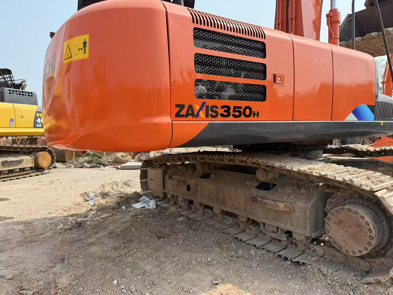 حفار زحاف Hitachi 350-5g [ Copy ] [ Copy ]: صورة 8