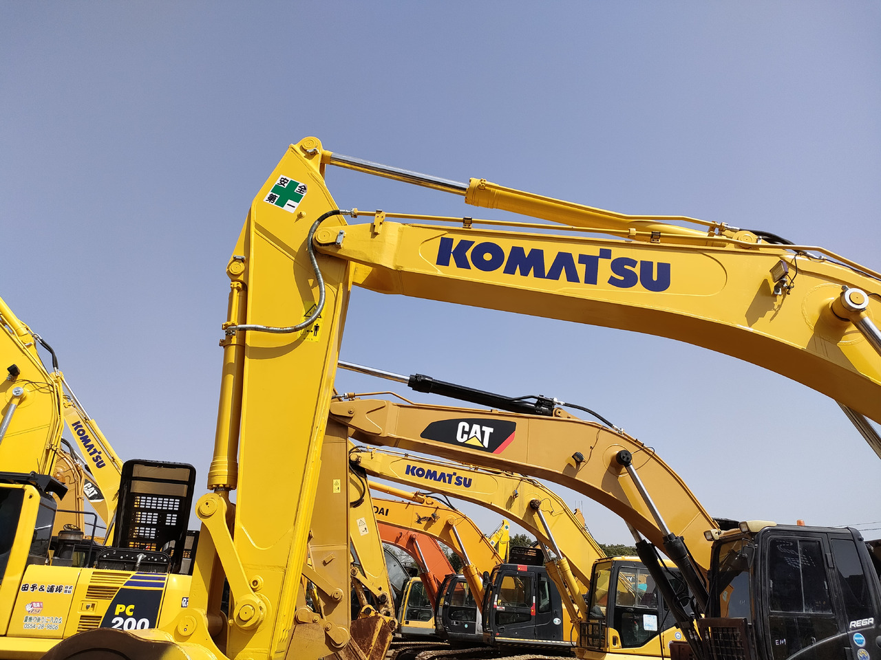 Komatsu pc350 - حفار زحاف: صورة 4 Komatsu pc350 - حفار زحاف: صورة 4